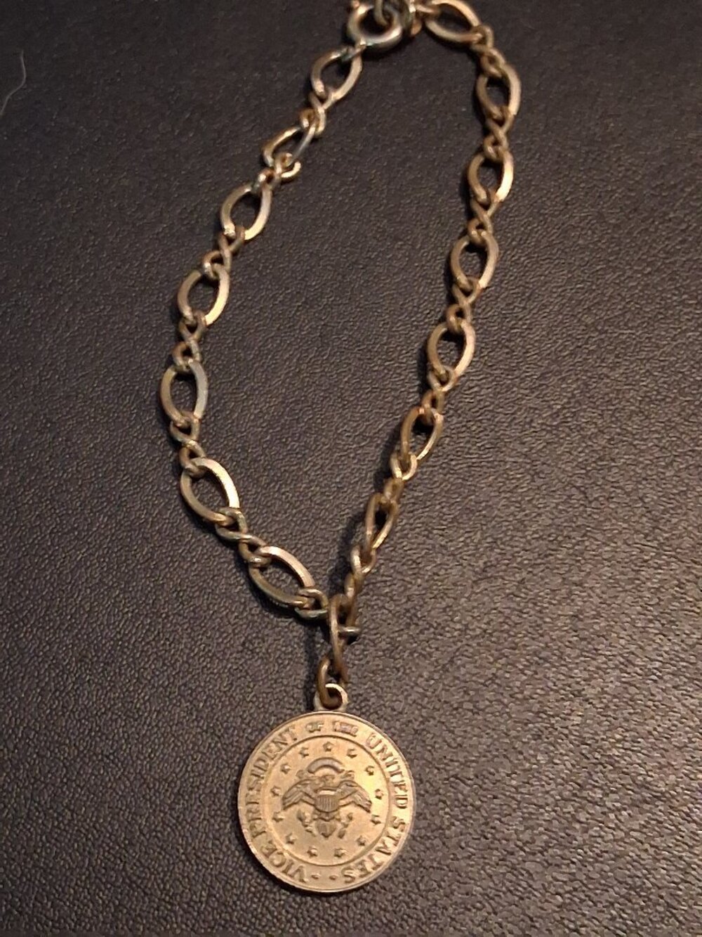 vintage vice presidents medallion